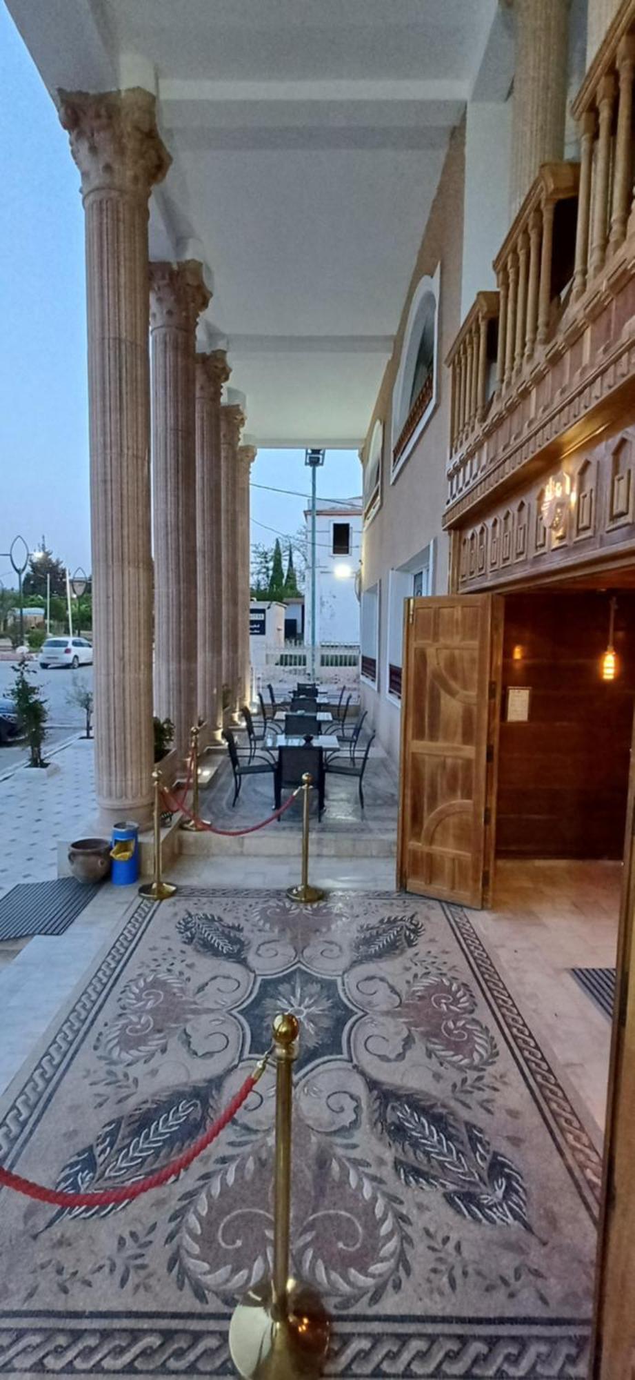 Trajan Hotel Timgad ภายนอก รูปภาพ